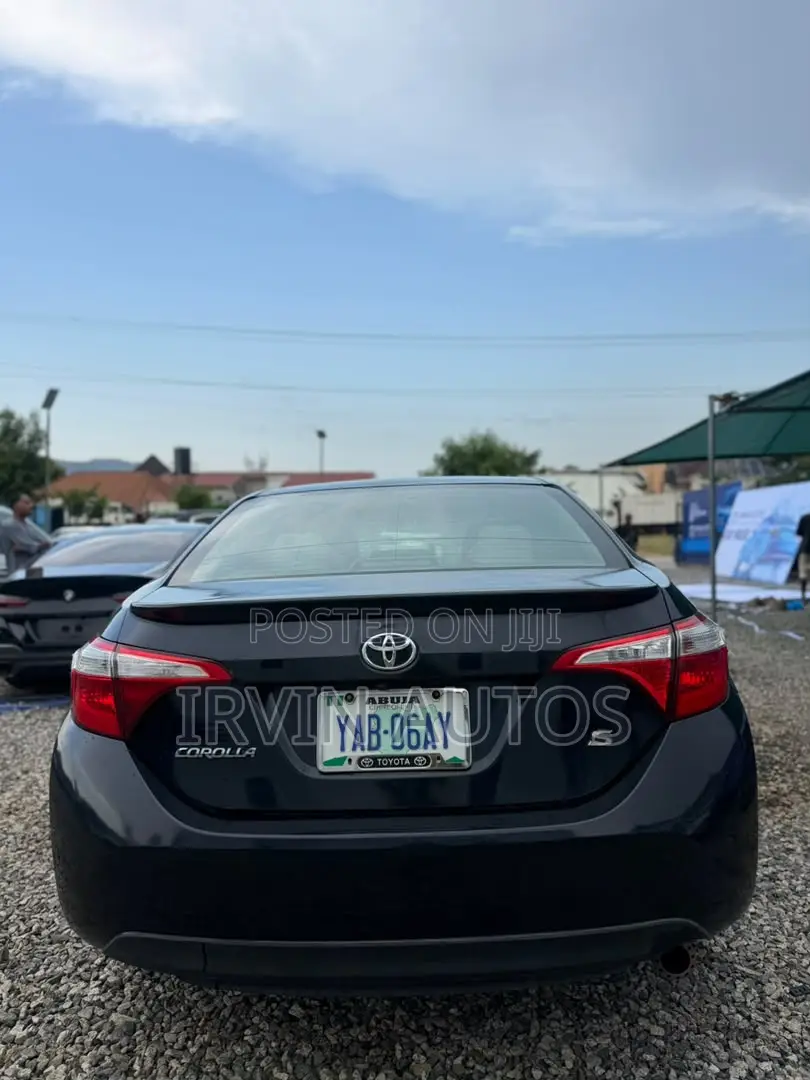 Toyota Corolla 2014 Black