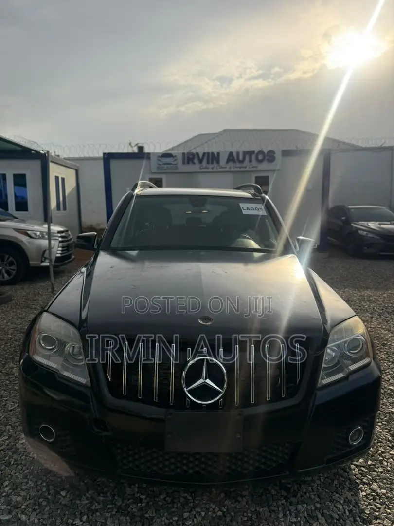 Mercedes-Benz GLK-Class 2010 Black