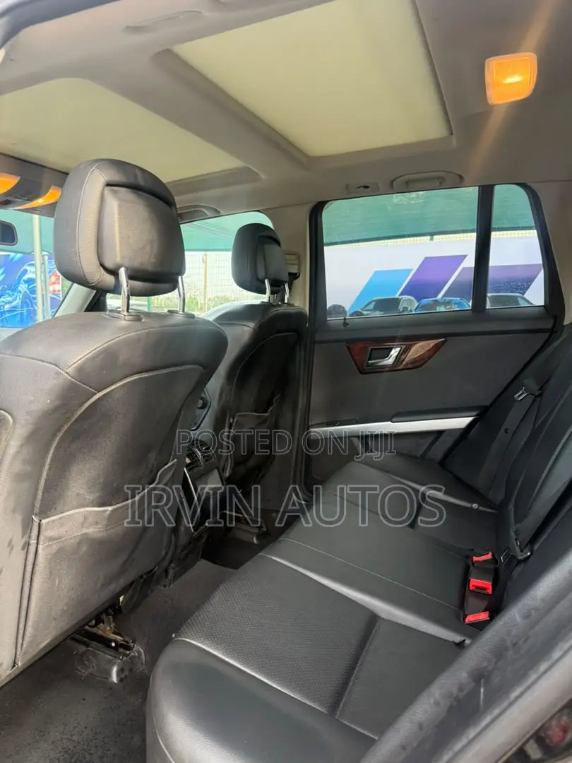 Mercedes-Benz GLK-Class 2010 Black