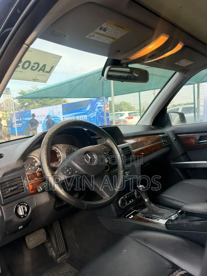 Mercedes-Benz GLK-Class 2010 Black