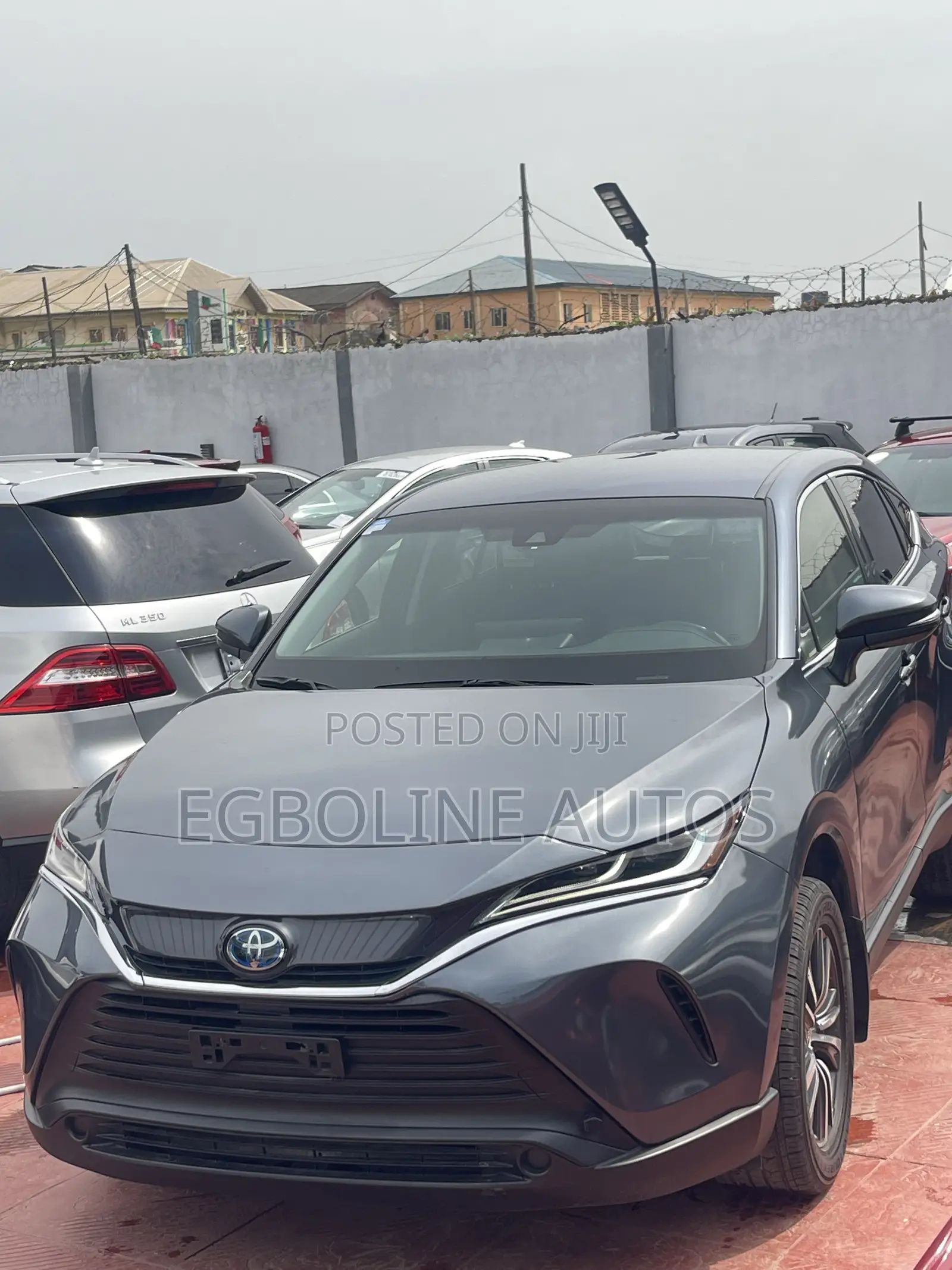 Toyota Venza Limited 2022 Black