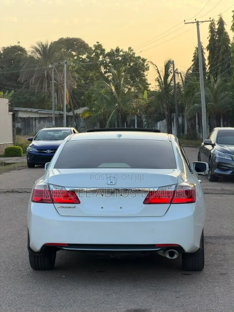 Honda Accord EX-L 4dr Sedan (2.4L 4cyl CVT) 2014 White