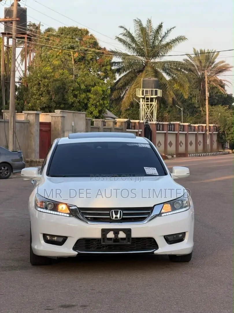 Honda Accord EX-L 4dr Sedan (2.4L 4cyl CVT) 2014 White