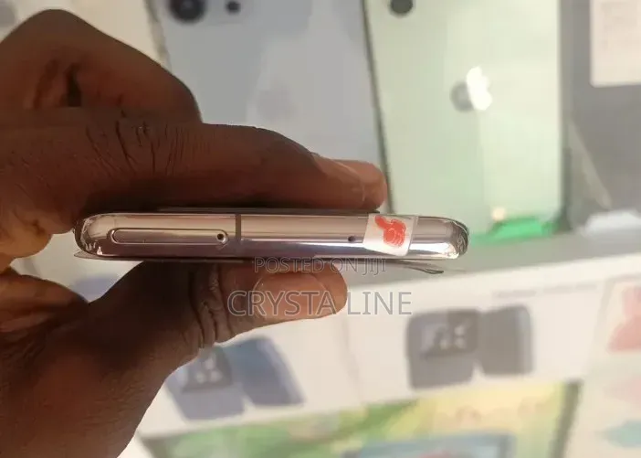 New Samsung Galaxy S10 128 GB Gray