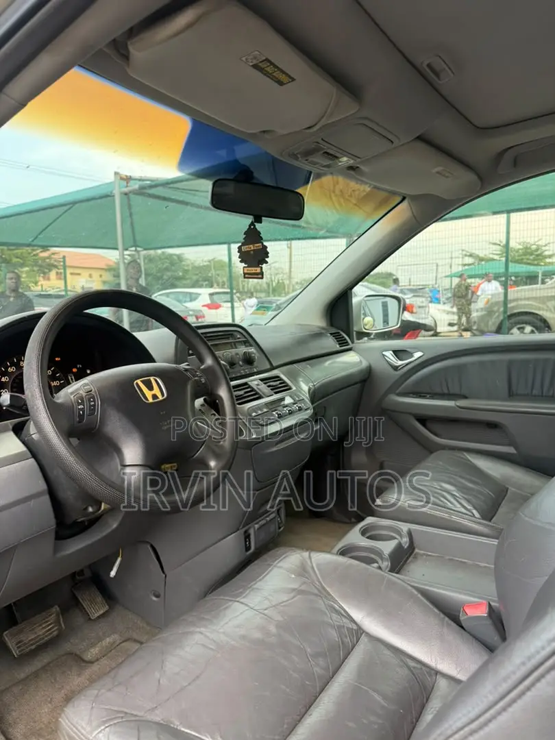 Honda Odyssey 2005 Beige