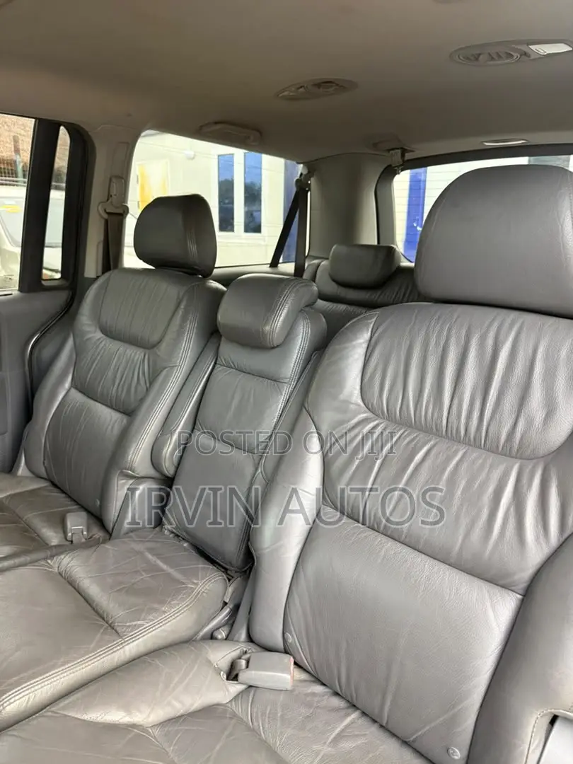Honda Odyssey 2005 Beige