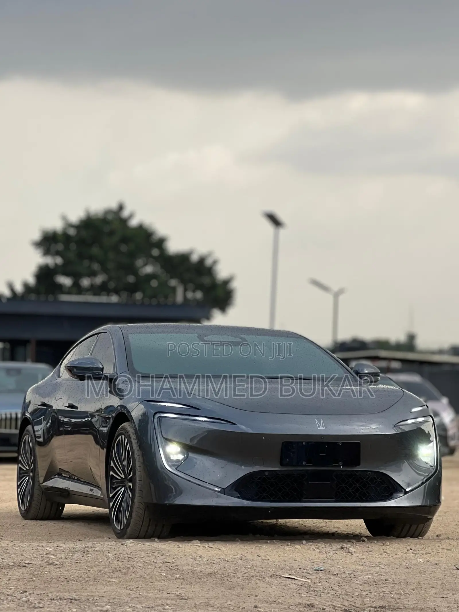 New Avatr 12 2025 Gray