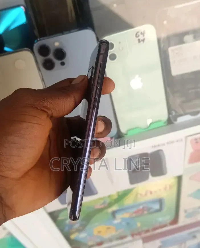 New Samsung Galaxy S10e 128 GB Gray