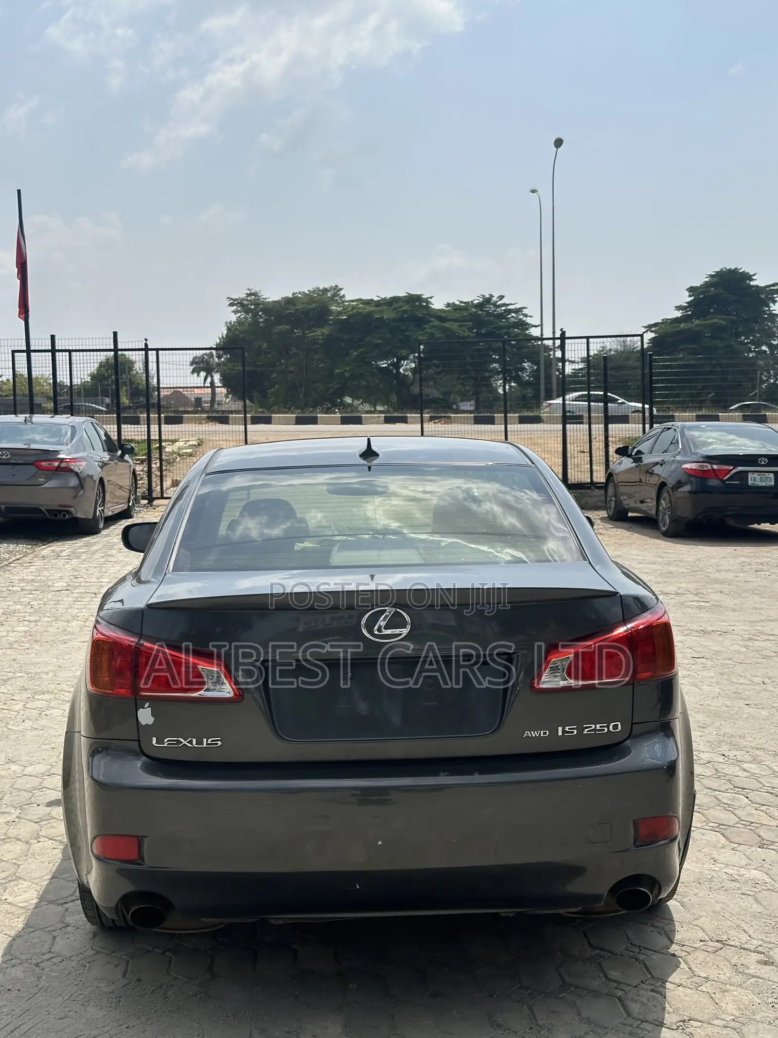 Lexus IS 2010 Gray