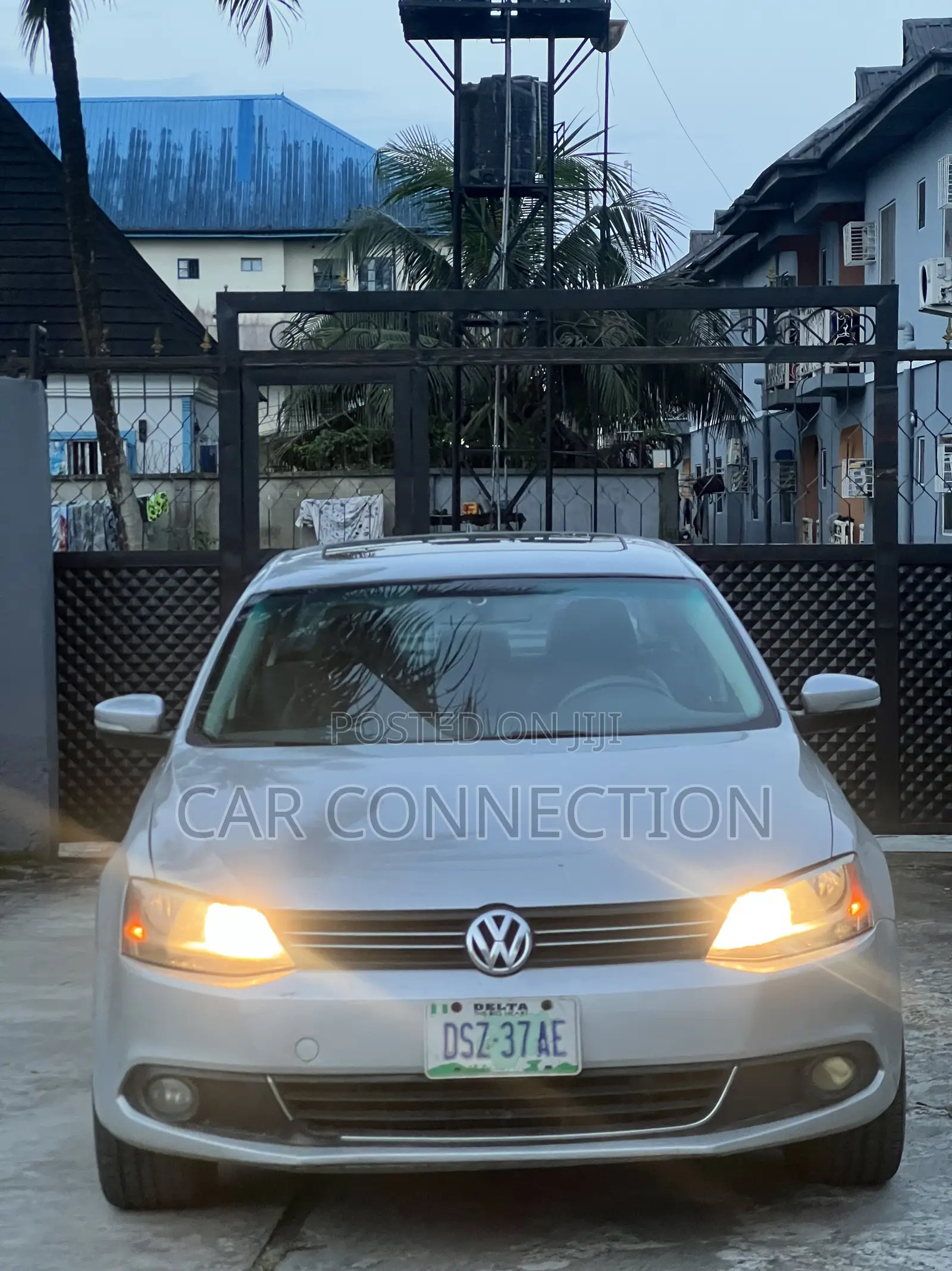 Volkswagen Jetta 2.5 SE Automatic 2012 Silver