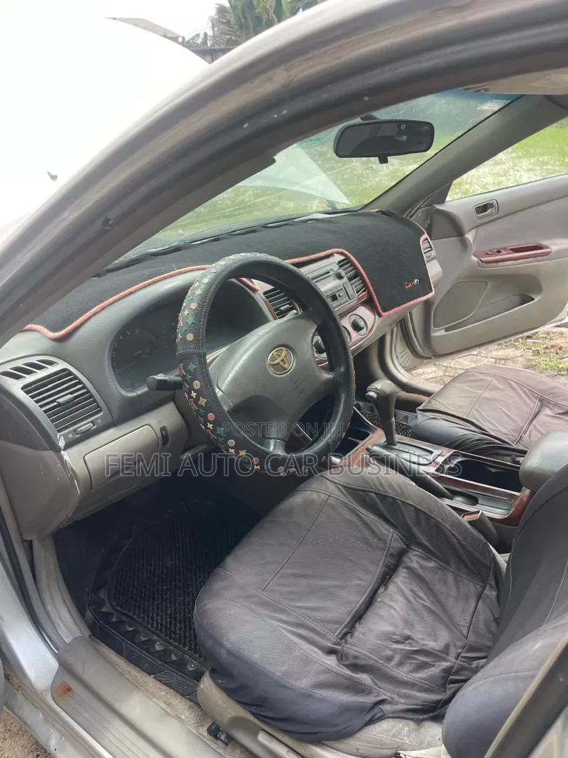 Toyota Camry 2004 Silver