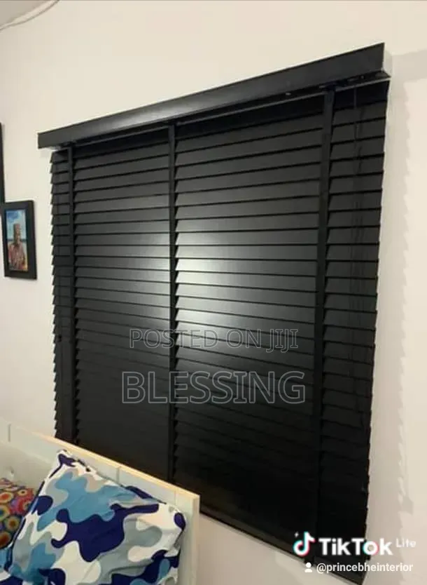Quality Curtains Window Blinds
