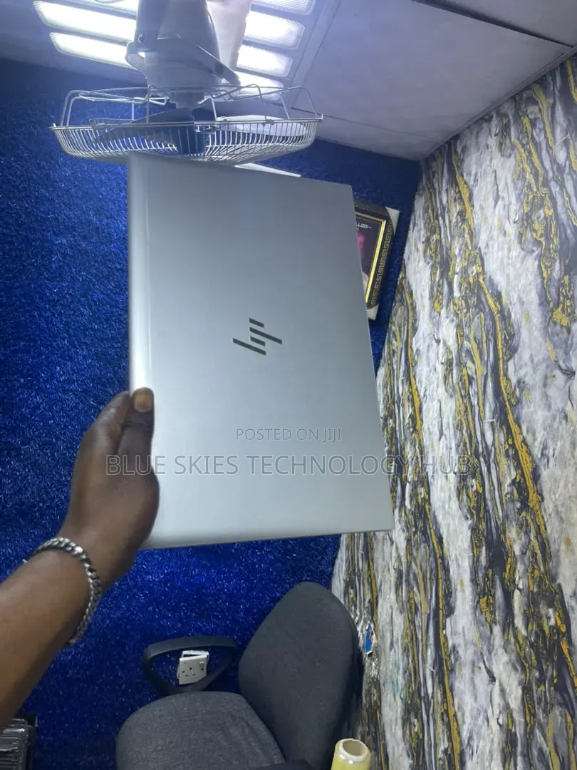 Laptop HP EliteBook 850 G8 8GB Intel Core i7 SSD 256GB