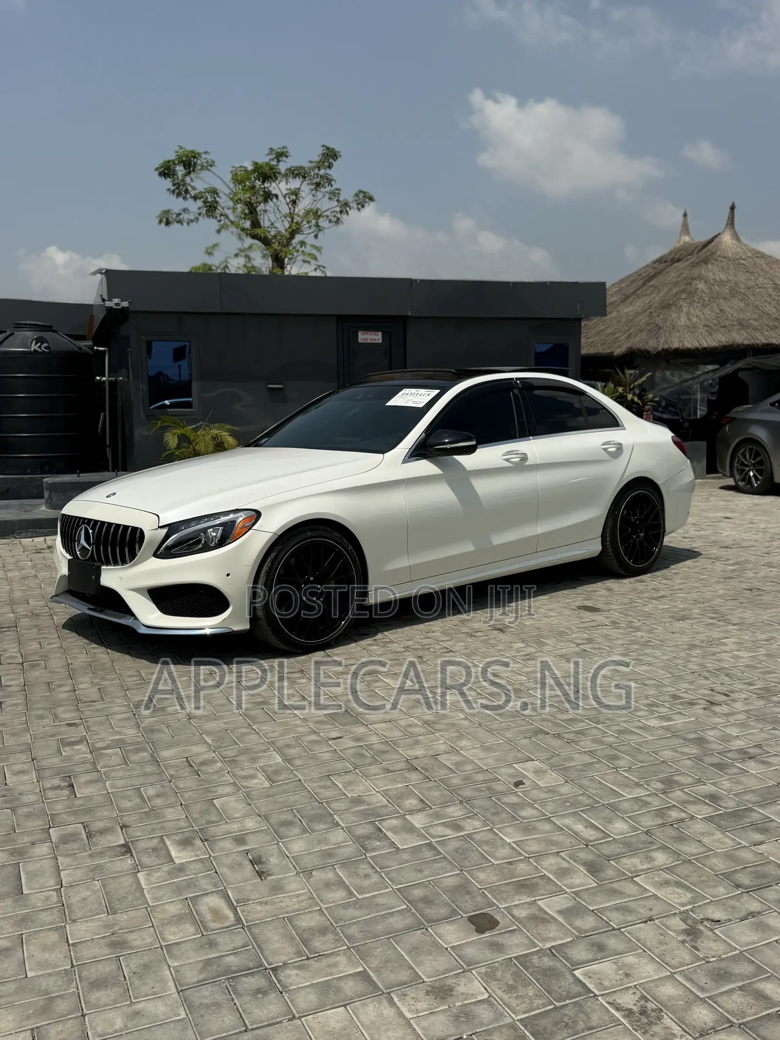 Mercedes-Benz C400 4Matic AWD Sedan (3.0L V6 7A) 2015 White