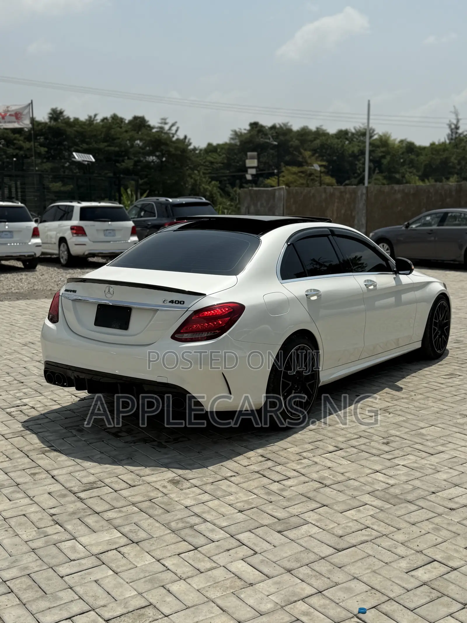 Mercedes-Benz C400 4Matic AWD Sedan (3.0L V6 7A) 2015 White