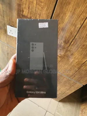 New Samsung Galaxy S24 Ultra 256 GB