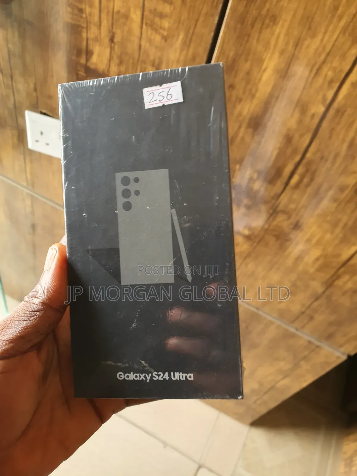 New Samsung Galaxy S24 Ultra 256 GB