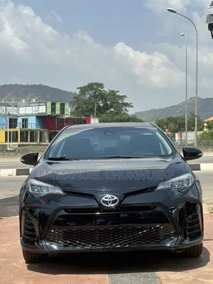 Toyota Corolla 2017 Black