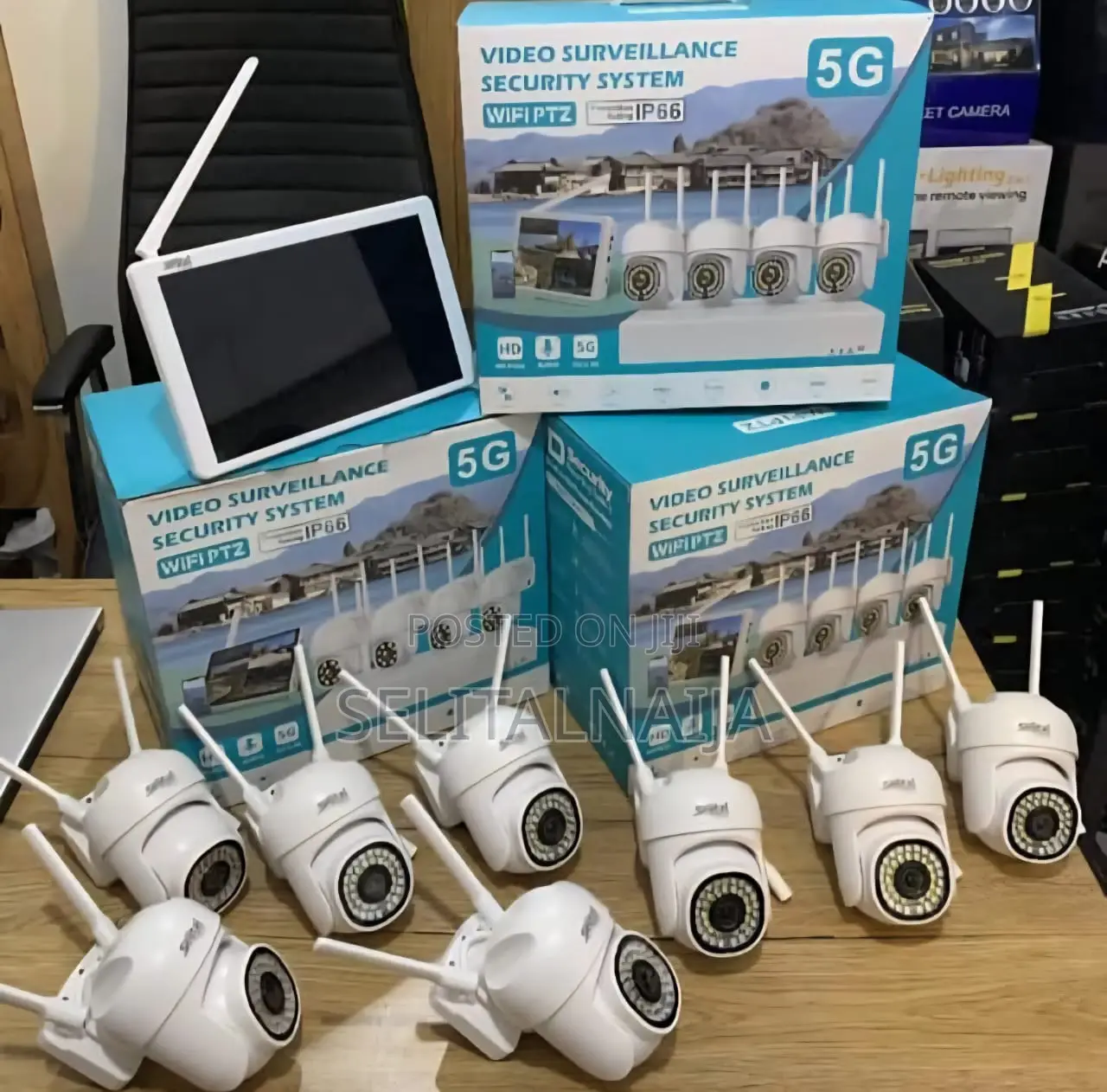 8-Channel Wireless PTZ CCTV Camera Kit With LCD Monitor(WPK802)