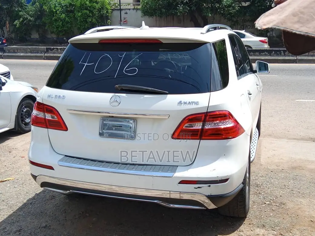 Mercedes-Benz M Class ML 350 4Matic 2012 White