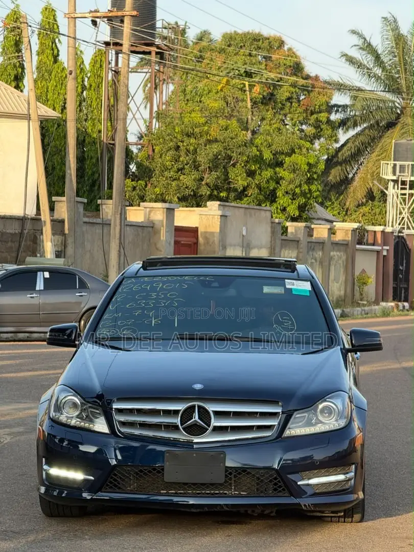 Mercedes-Benz C350 2013 Black