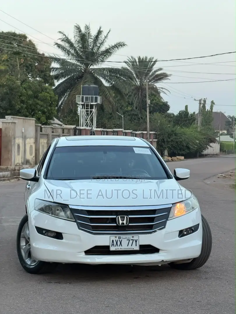 Honda Crosstour 2010 White