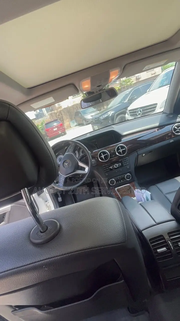 Mercedes-Benz GLK-Class 350 4MATIC 2014 Off white