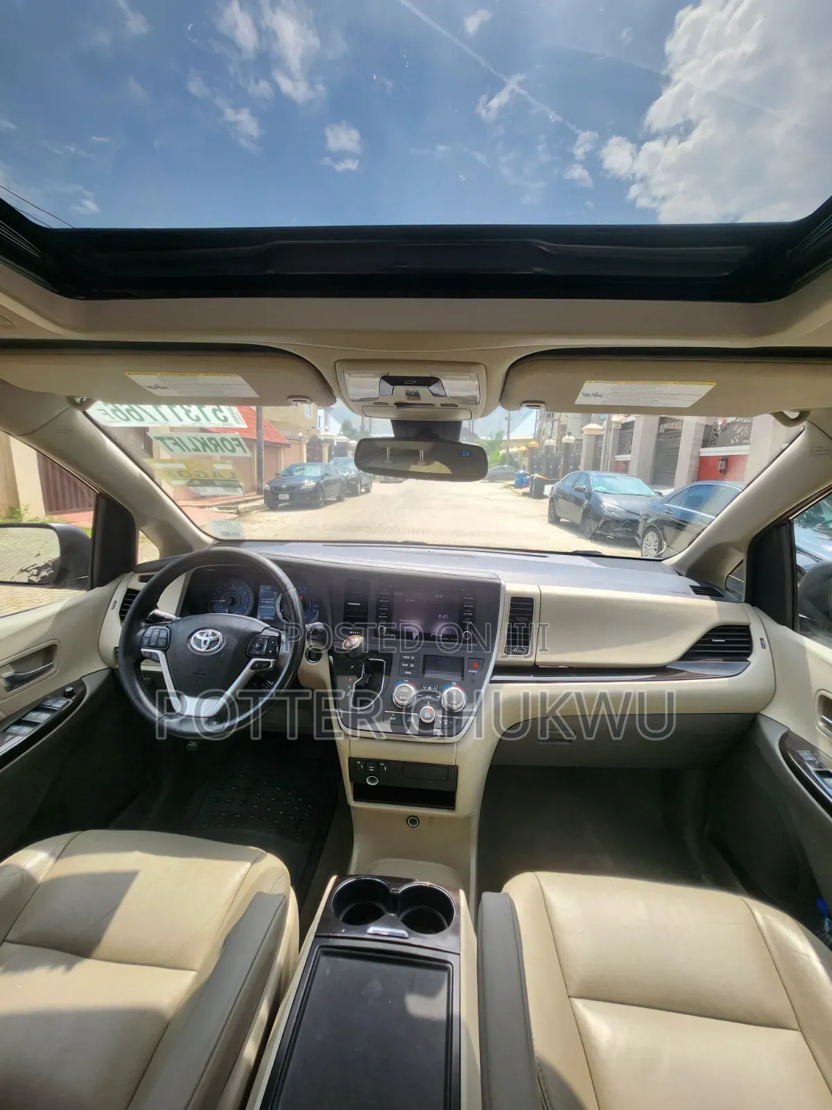 Toyota Sienna XLE 7 Passenger Auto Access Seat FWD 2020 Burgundy