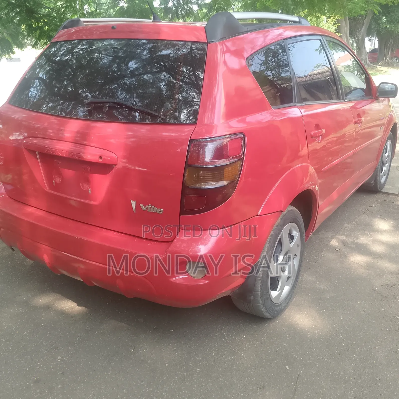 Pontiac Vibe 2005 Red