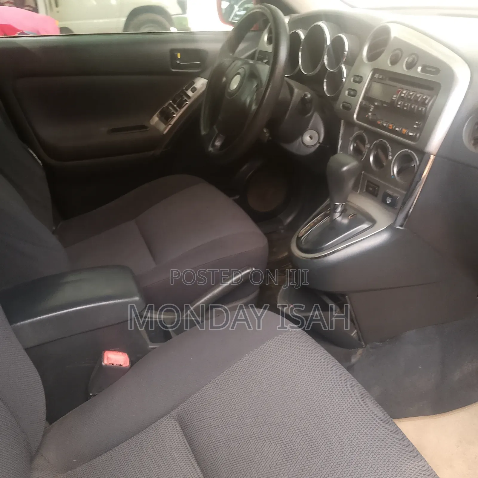 Pontiac Vibe 2005 Red