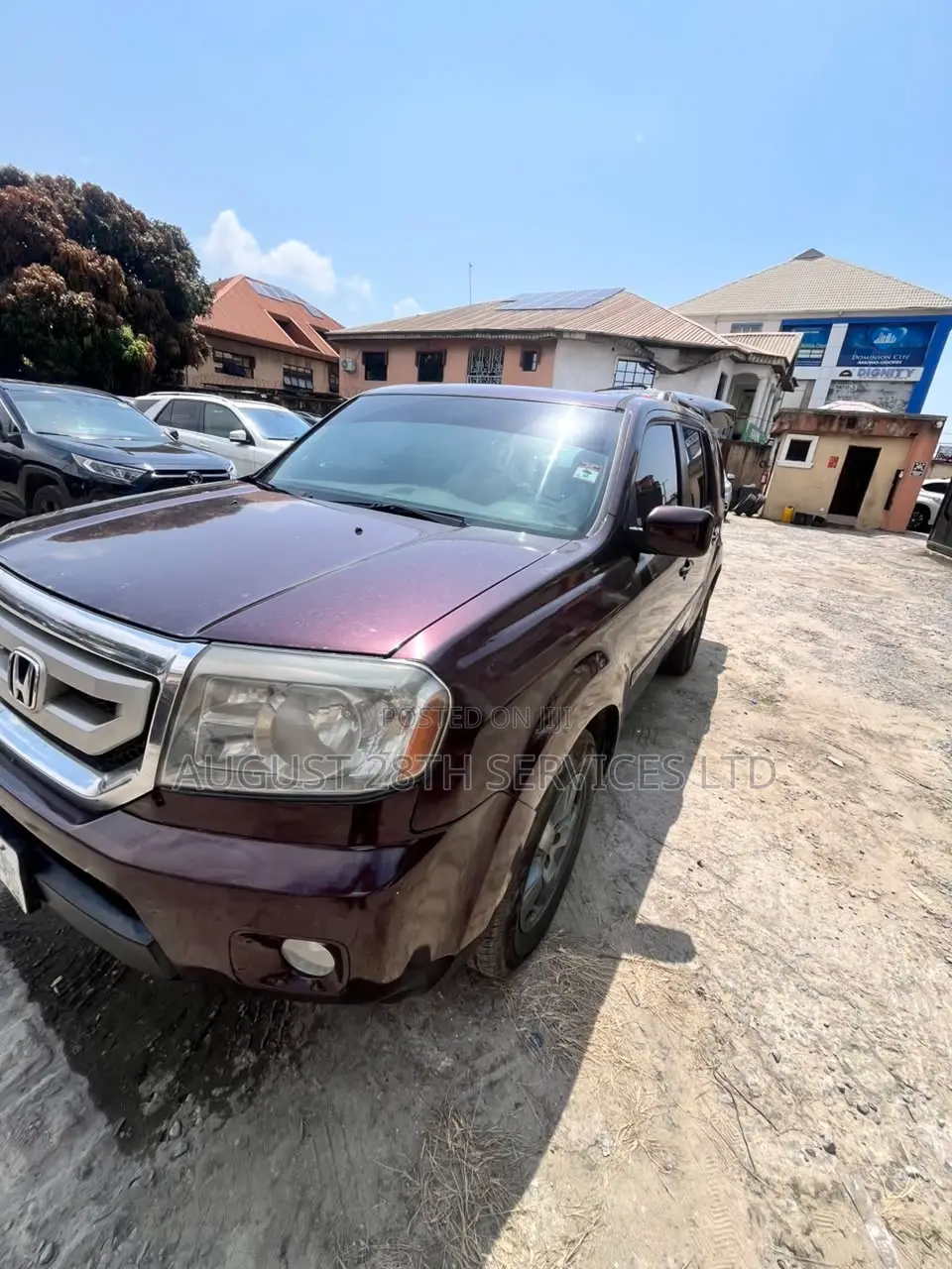 Honda Pilot Touring w/RES/Navi FWD (3.5L 6cyl 5A) 2012 Brown