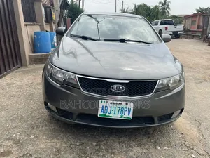 Kia Cerato 2012 Gray