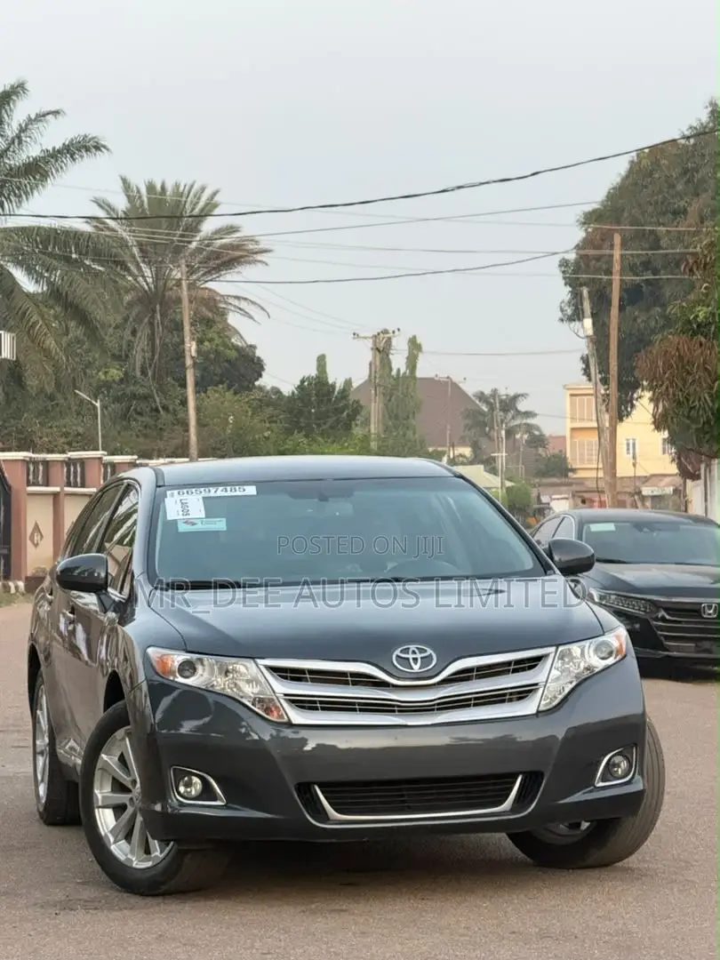 Toyota Venza 2010 Green