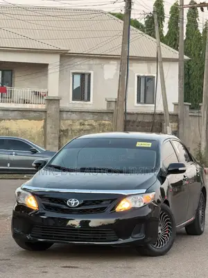 Toyota Corolla 2012 Black