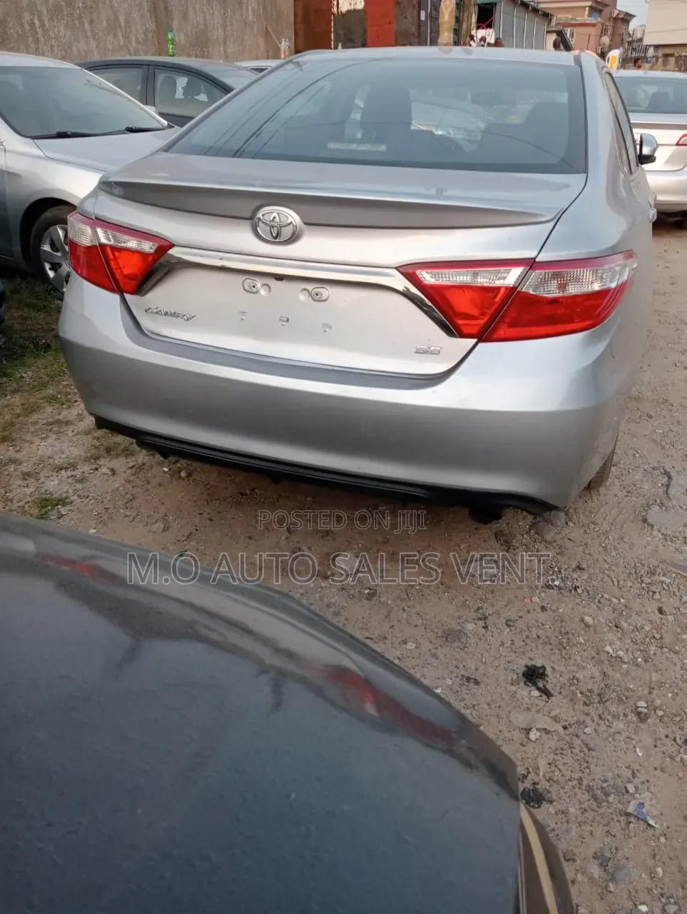 Toyota Camry SE 4dr Sedan (2.5L 4cyl 6A) 2017 Silver