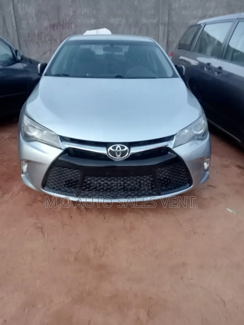 Toyota Camry SE 4dr Sedan (2.5L 4cyl 6A) 2017 Silver