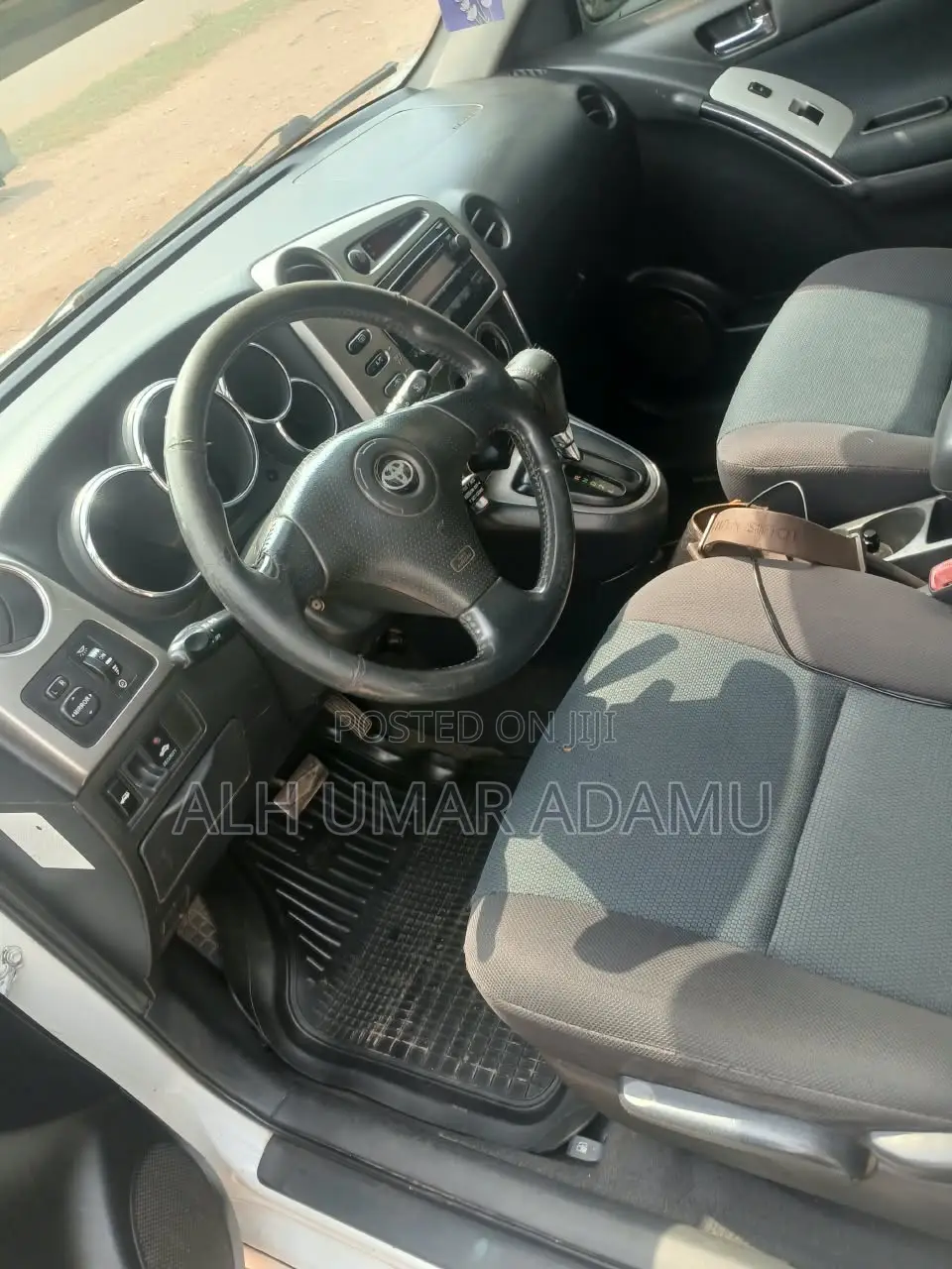 Toyota Matrix 2005 White