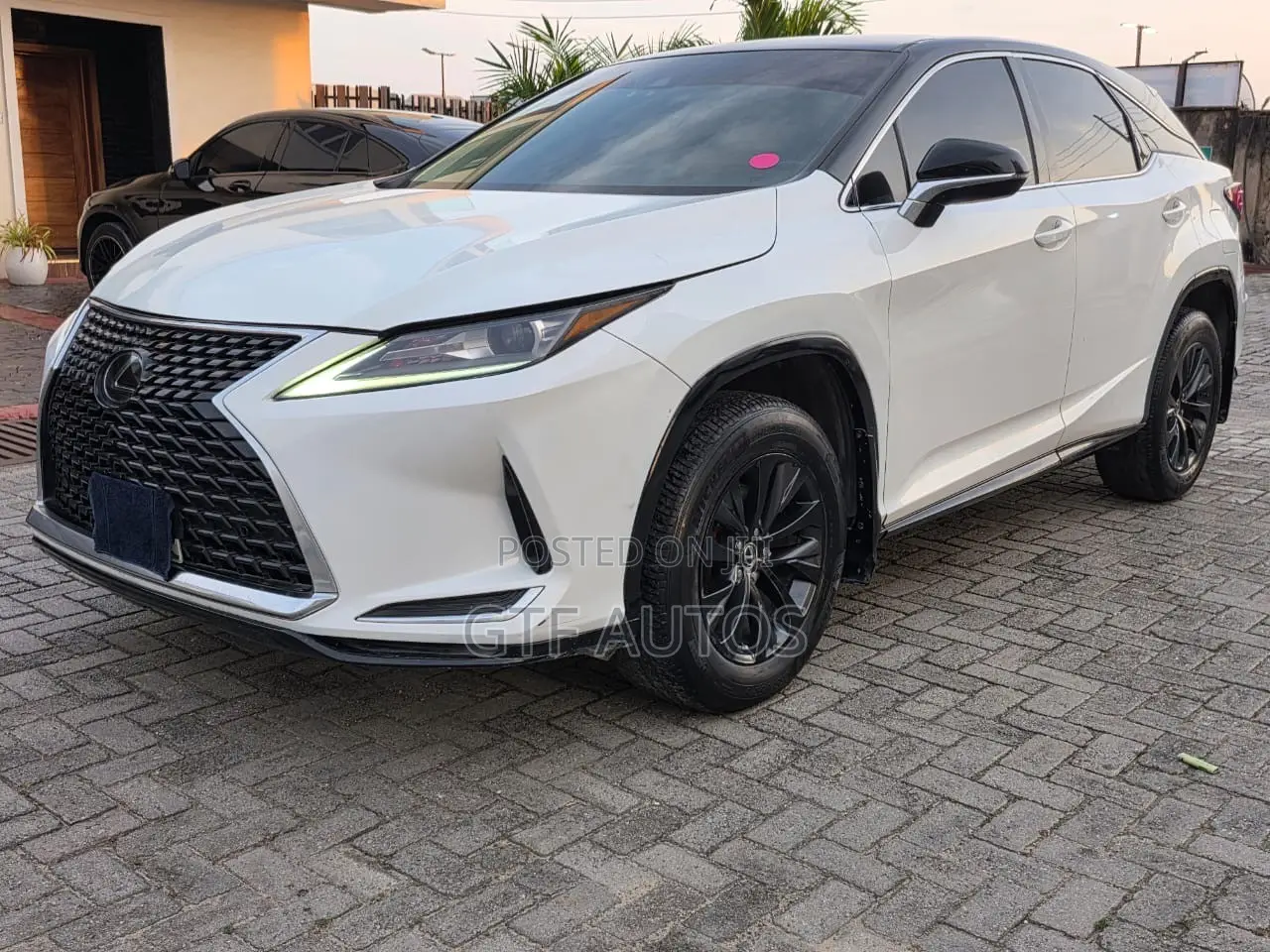 Lexus RX 350 4WD 2021 White