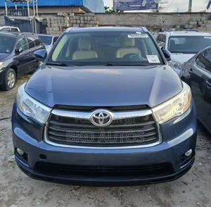 Toyota Highlander XLE 4dr SUV (3.5L 6cyl 6A) 2015 Blue
