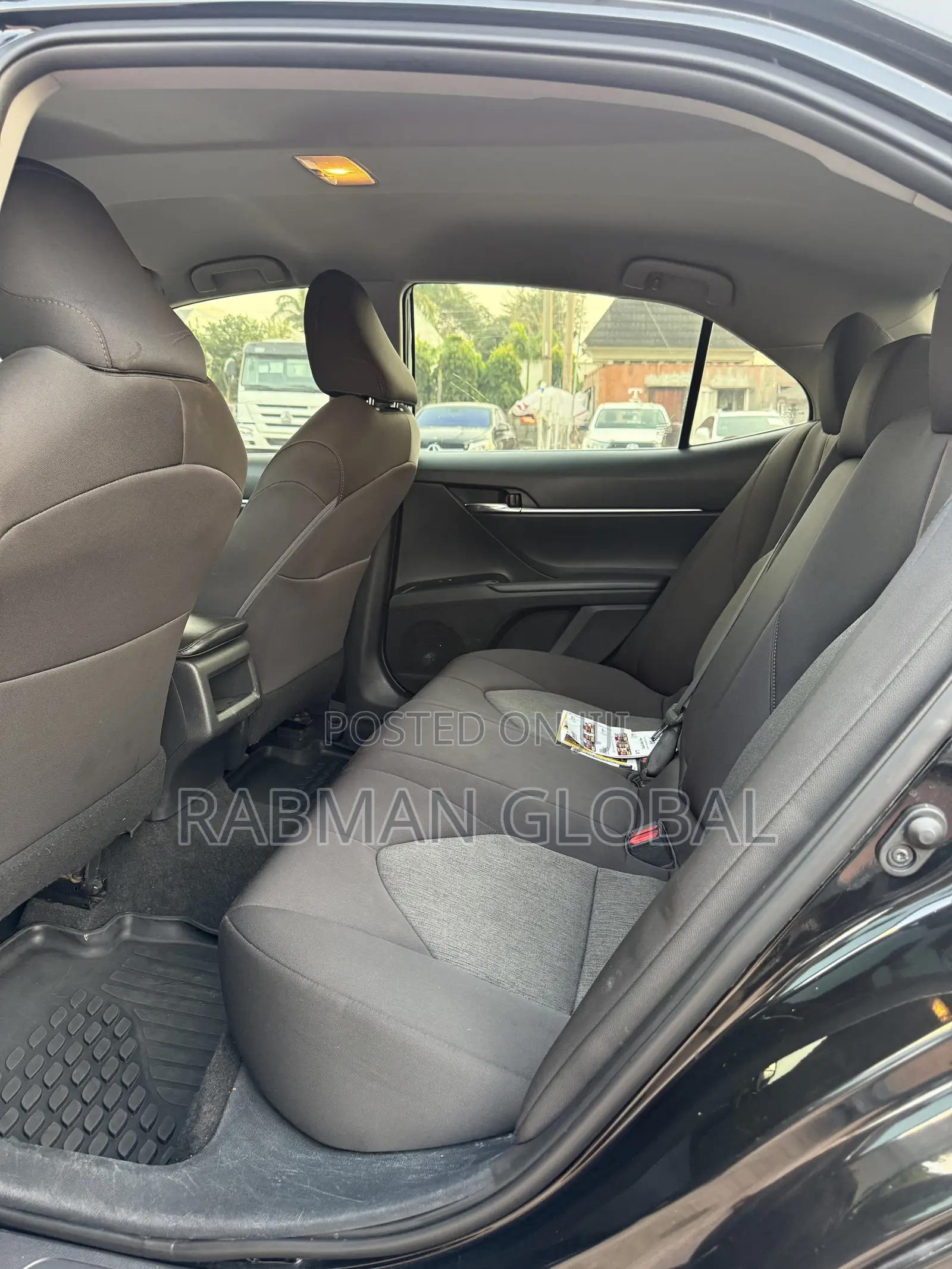Toyota Camry LE (2.5L 4cyl 8A) 2019 Black