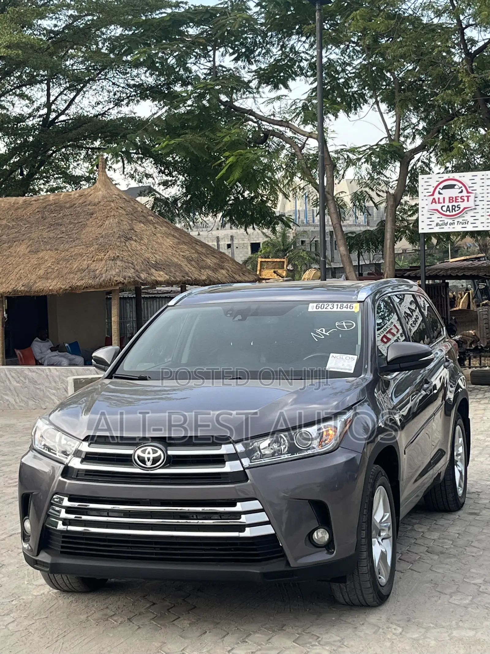 Toyota Highlander Limited Platinum V6 4x4 (3.5L 6cyl 6A) 2016 Gray