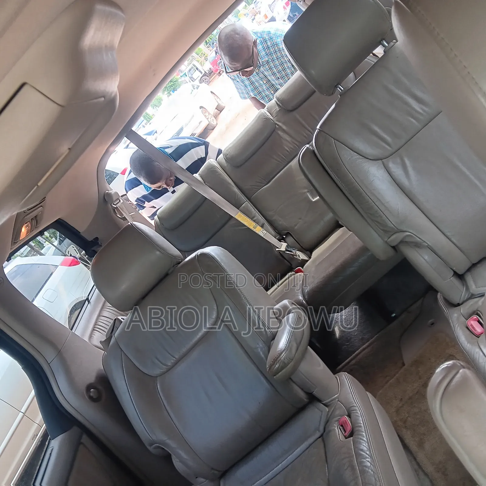 Toyota Sienna XLE FWD (3.3L V6 5A) 2004 White