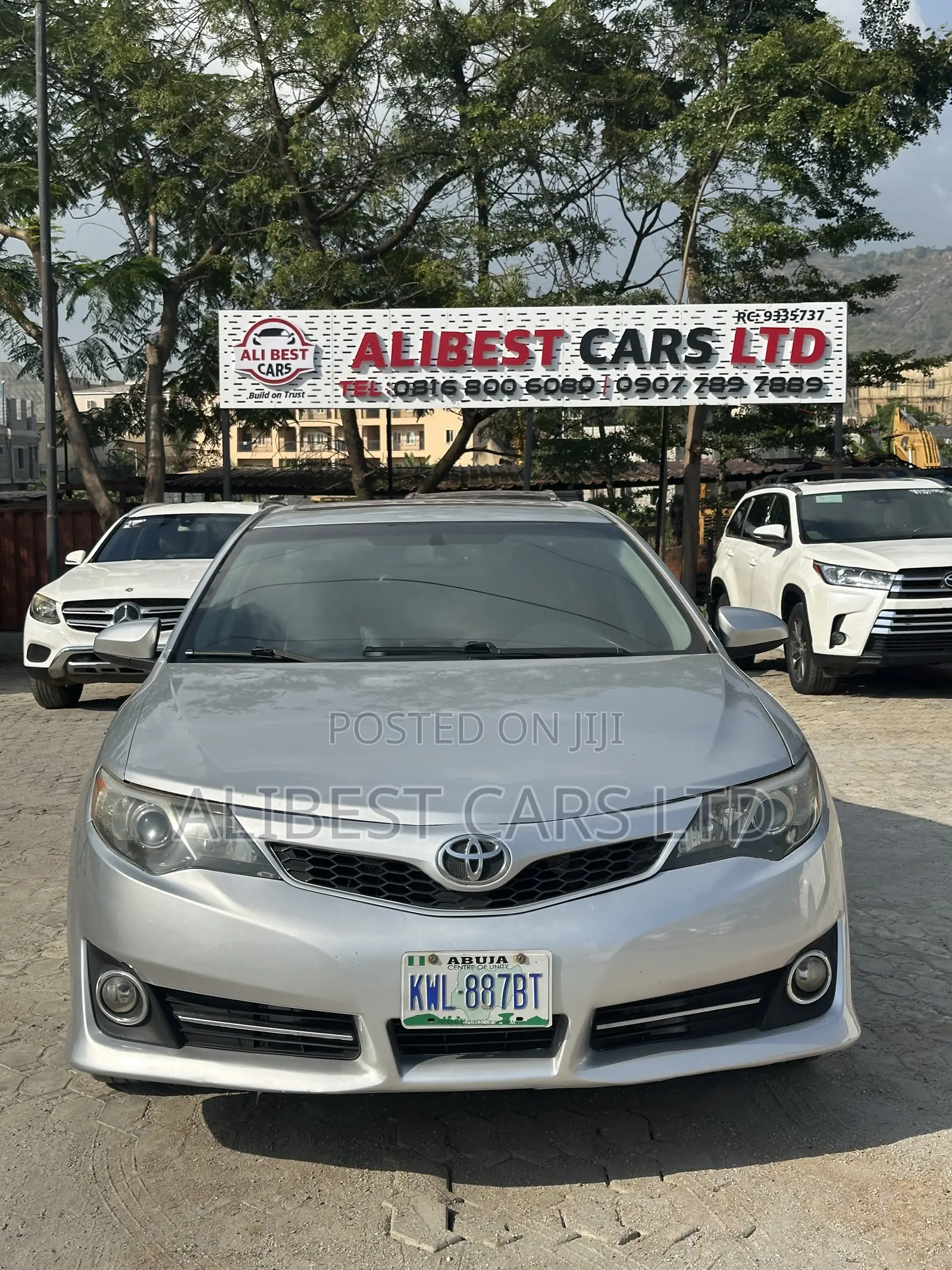 Toyota Camry 2013 Silver