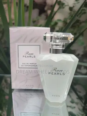 Avon Rare Pearl