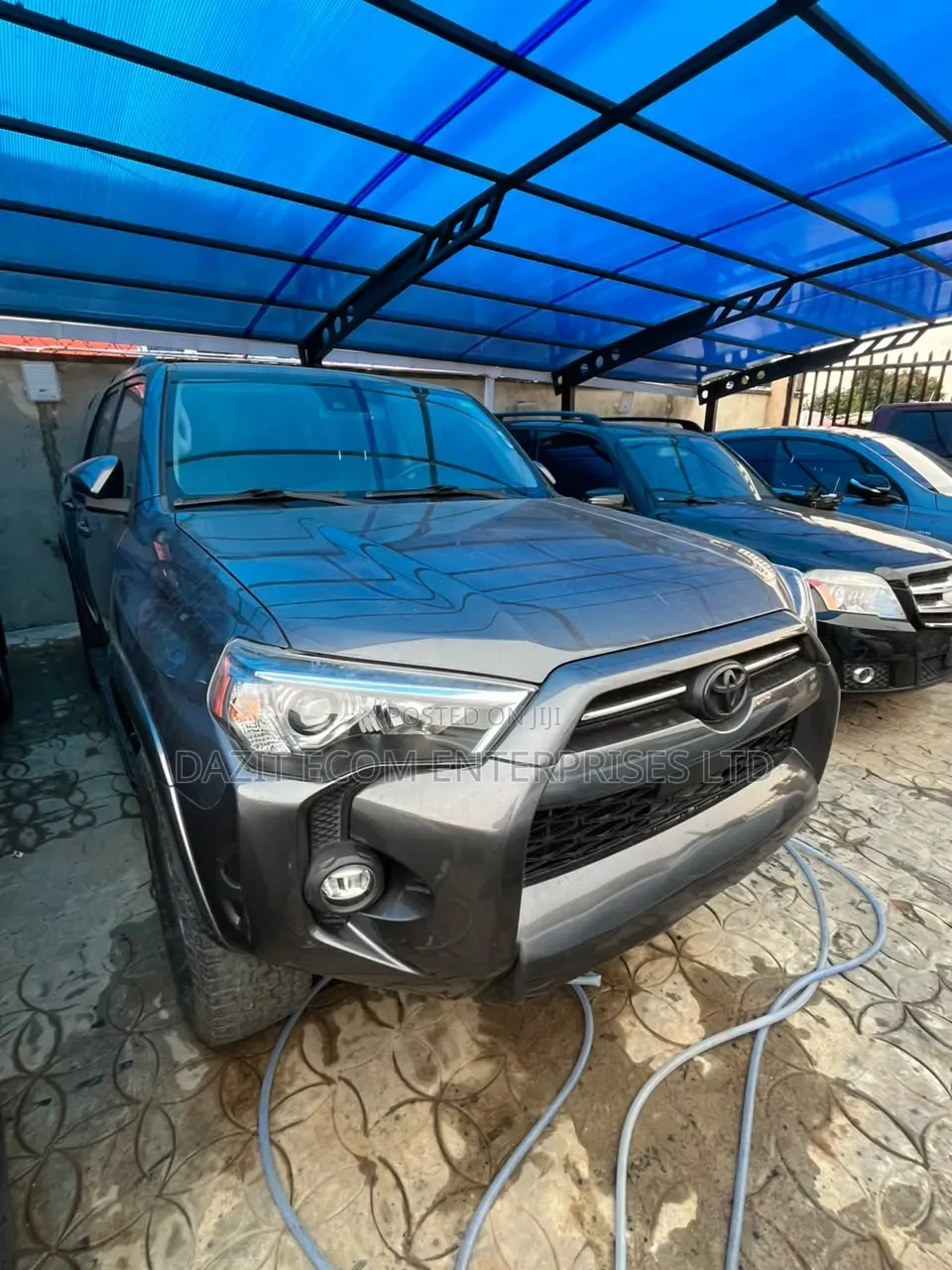 Toyota 4-Runner SR5 2021 Gray