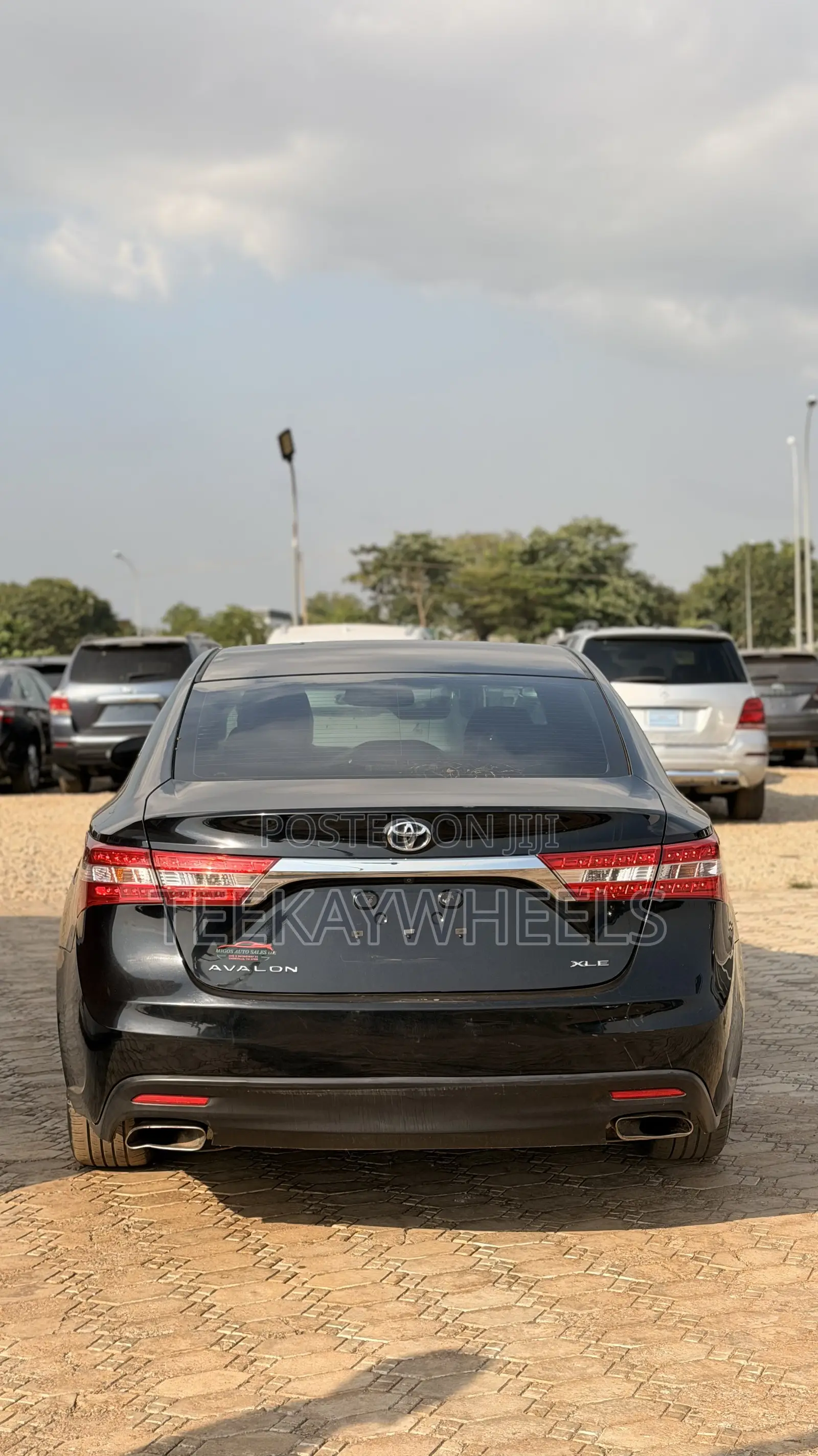 Toyota Avalon XLE 4dr Sedan (3.5L 6cyl 6A) 2014 Black