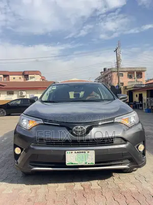 Toyota RAV4 Limited FWD (2.5L 4cyl 6A) 2016 Gray