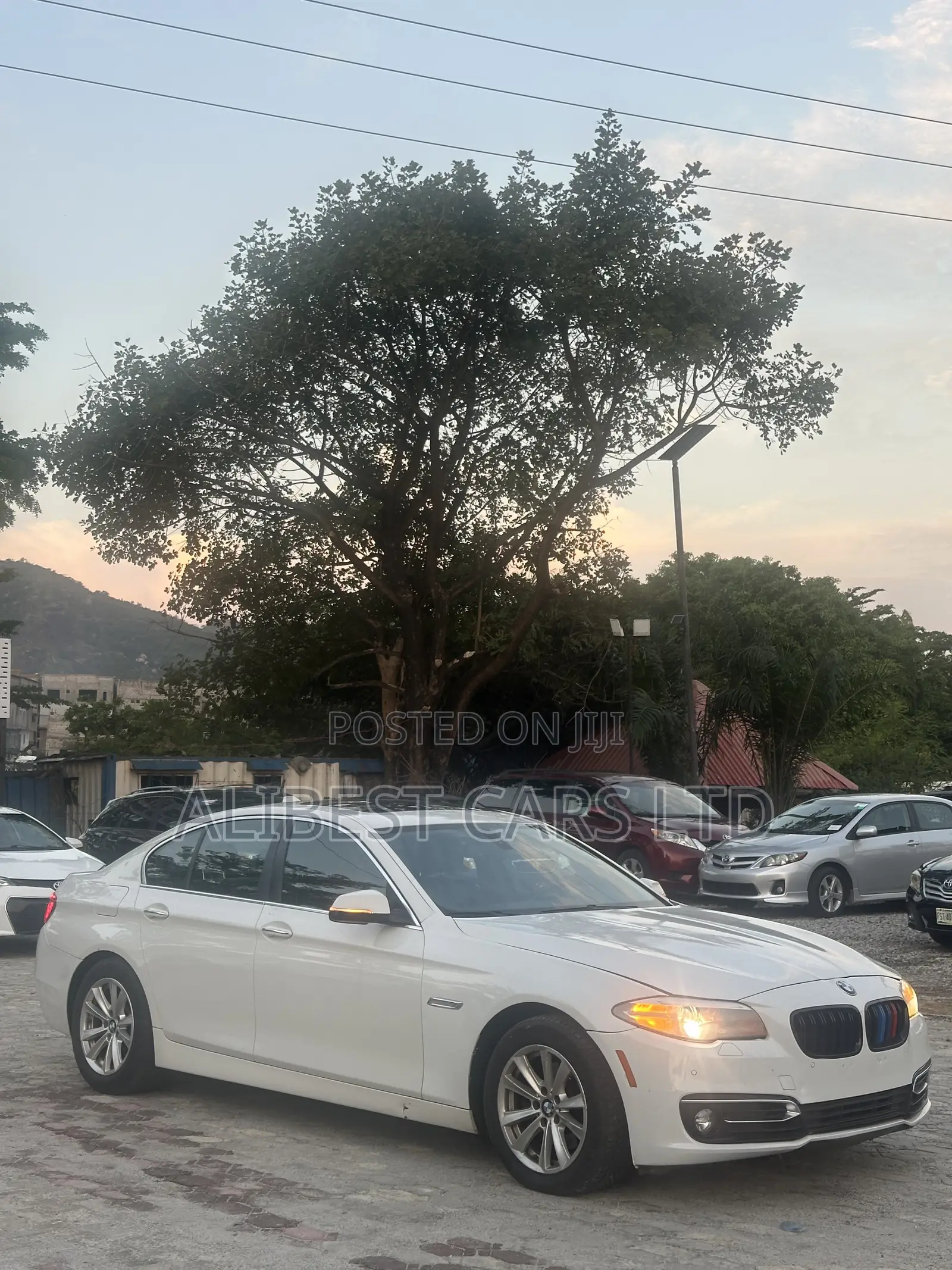 BMW 528i 2014 White