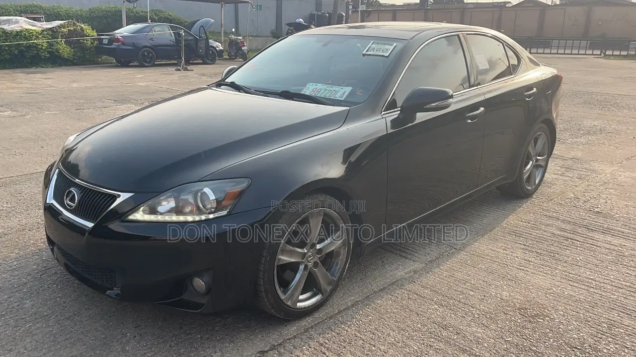 Lexus IS 250 2013 Black