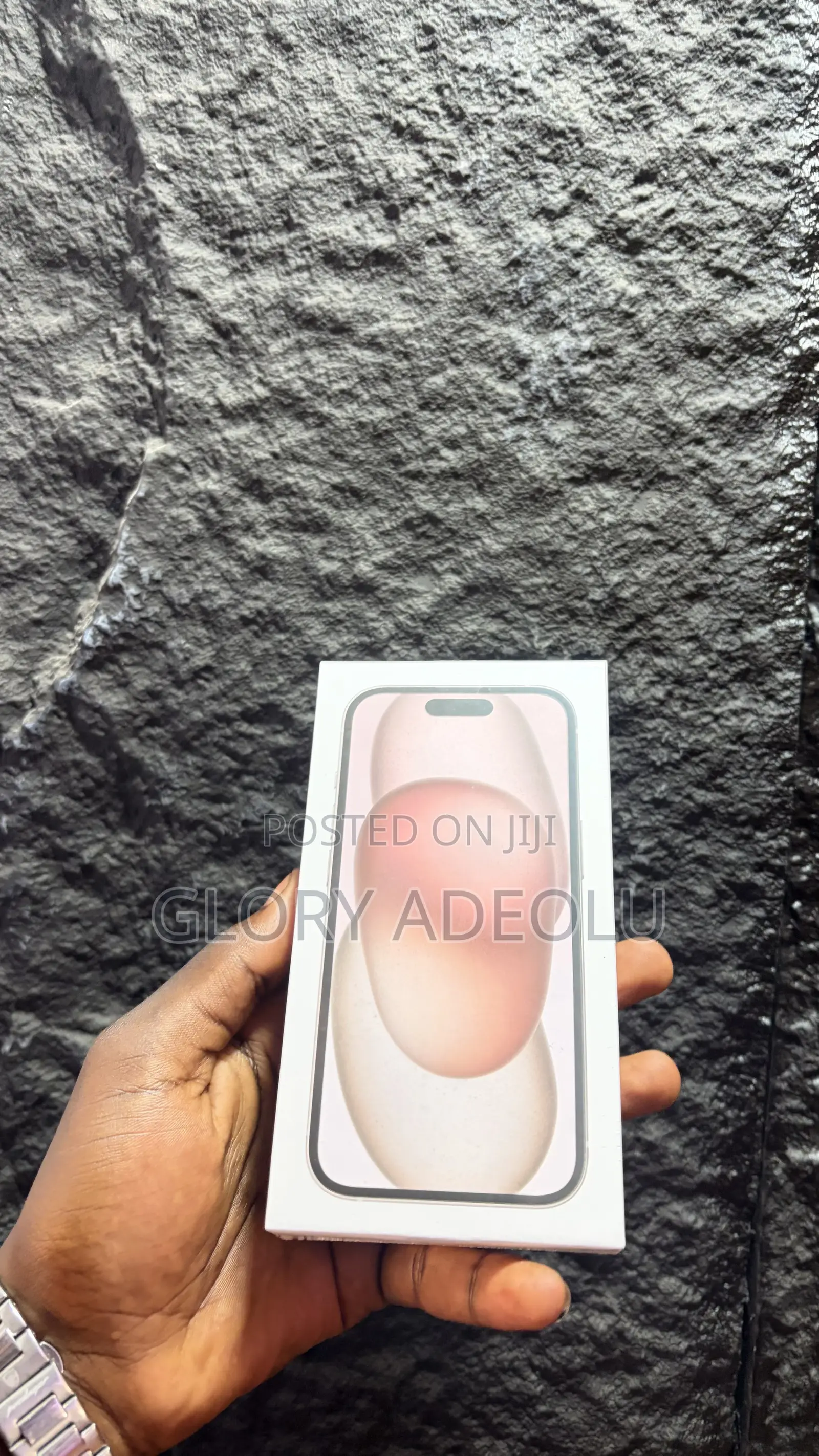 New Apple iPhone 15 128 GB Pink